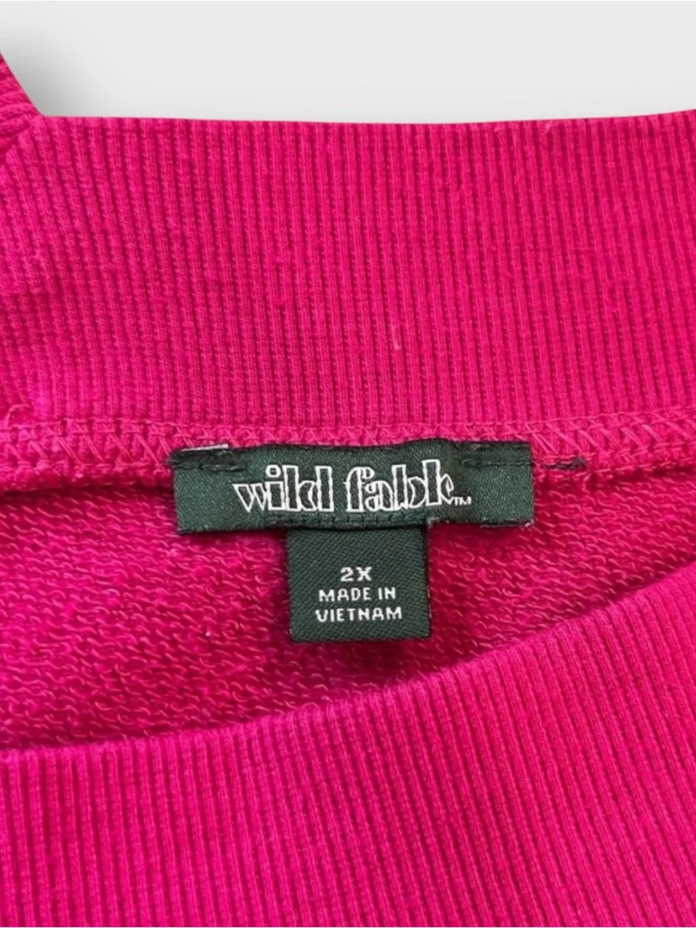 Wild Fable Hot Pink Cropped Sweatshirt Size 2X Plus Size Off the Shoulder crop - Picture 4 of 13